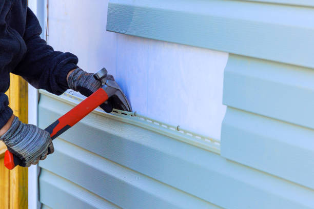 Reliable Siding Repair contractor in Elmont, NY by Creative Siding